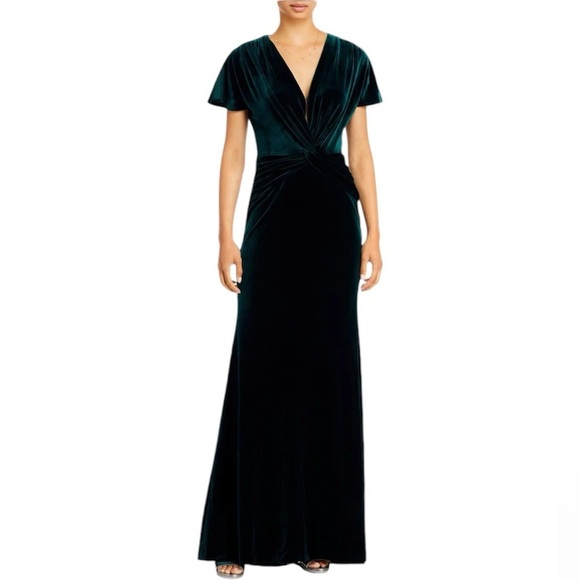 Aqua- NWT Hunter Green Velvet Shortsleeve Vneckline Maxi Cocktail Dress - Picture 1 of 7